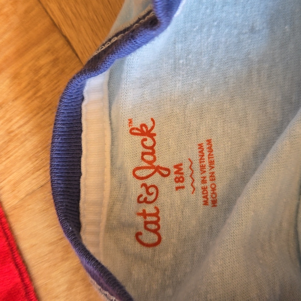 A bundle of 18M boys play clothes - Picture 10 of 10